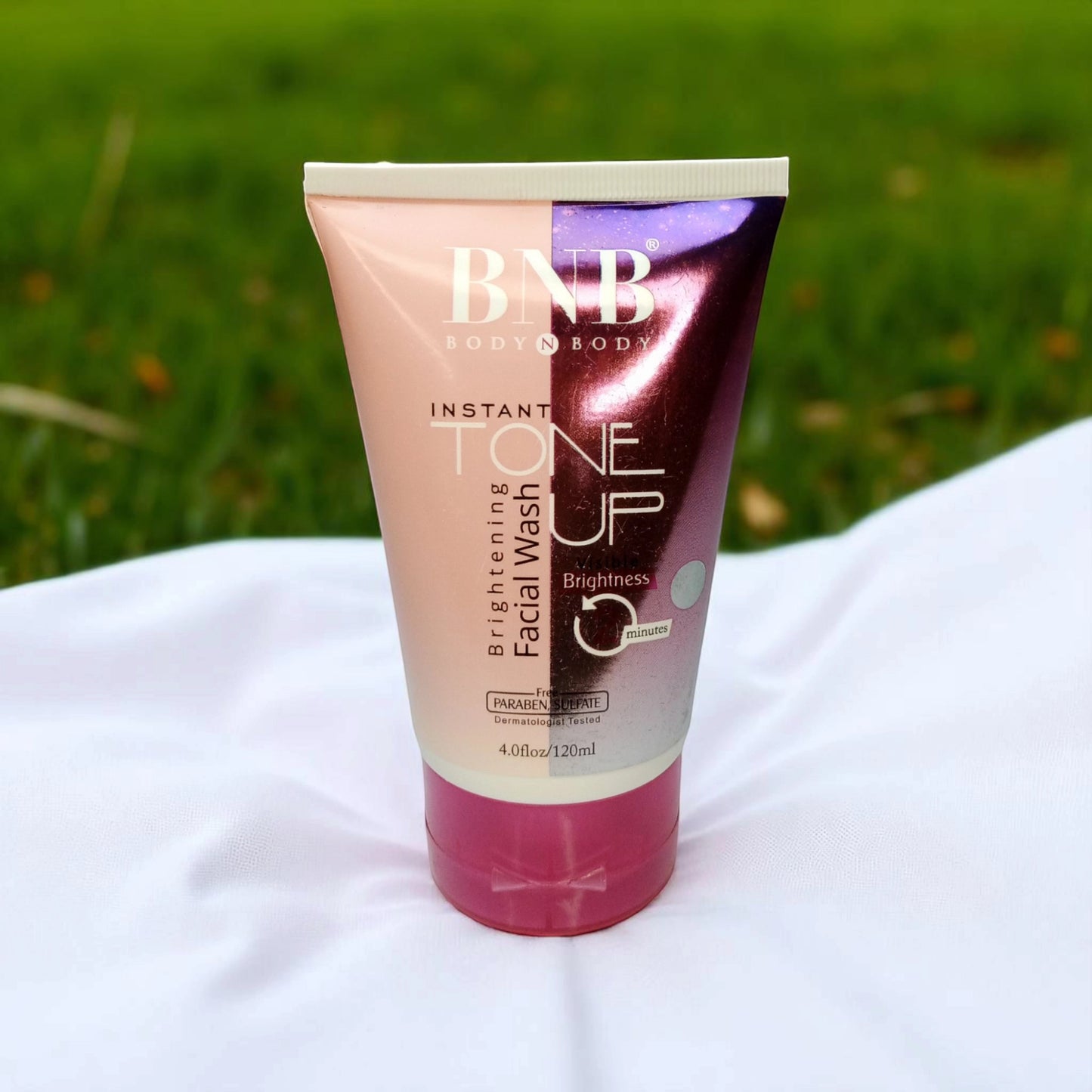 BNB Brightening Facial Wash 120ml front view